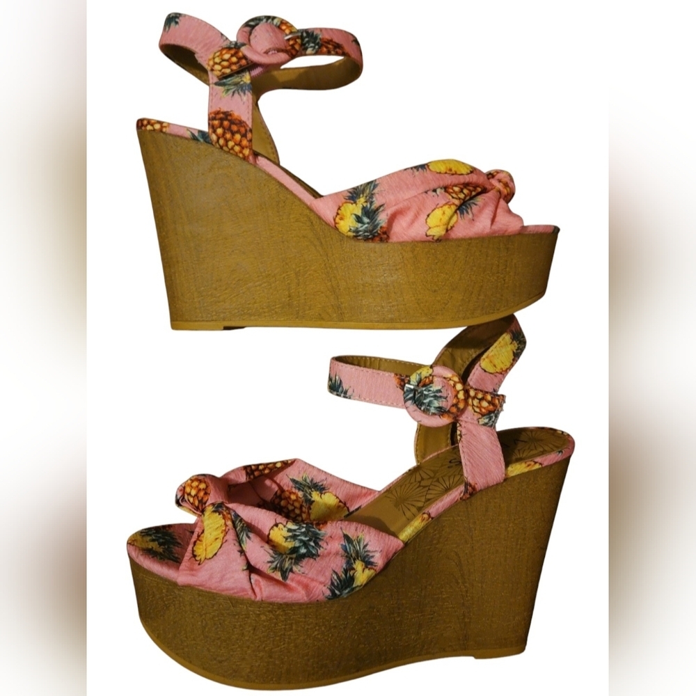 VENUS Tropical Vacation Pineapple Pink Pineapple Wedge Platform Sandals 8.5 - Picture 3 of 14